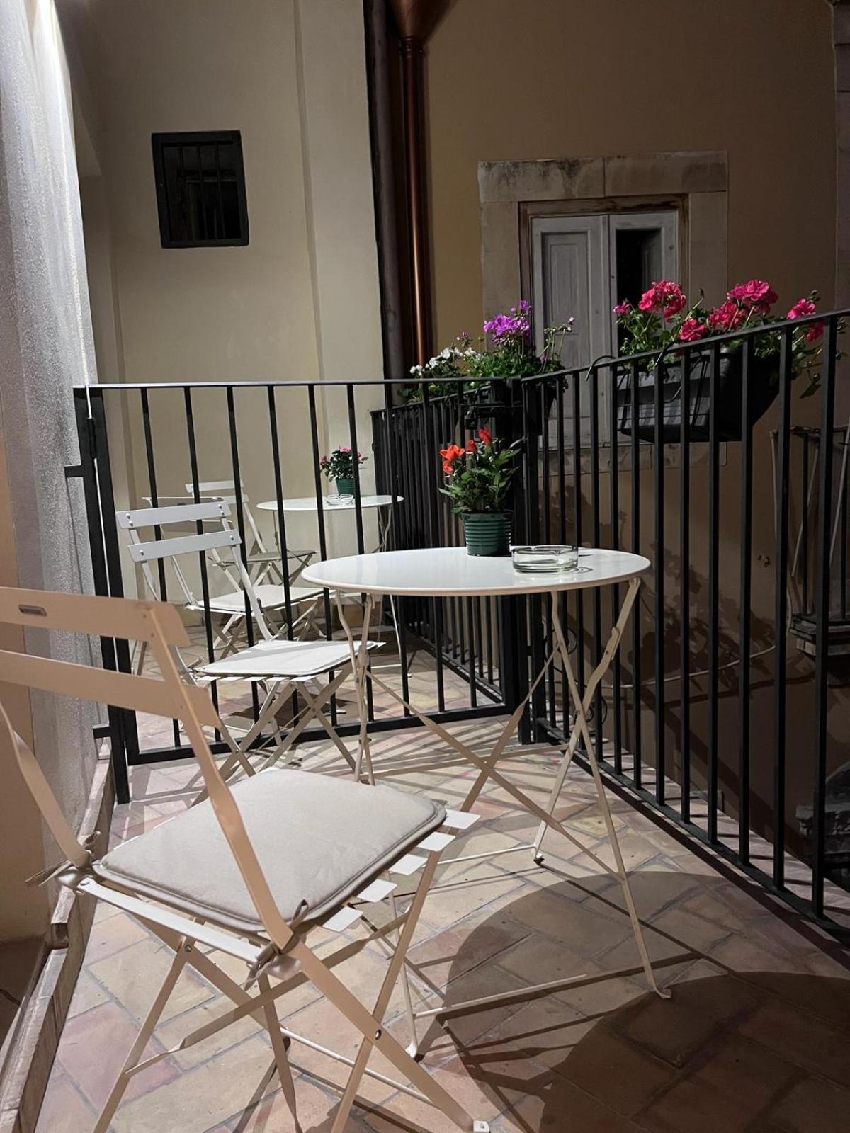 Ortigia Bed And Breakfast Syracuse Exterior photo